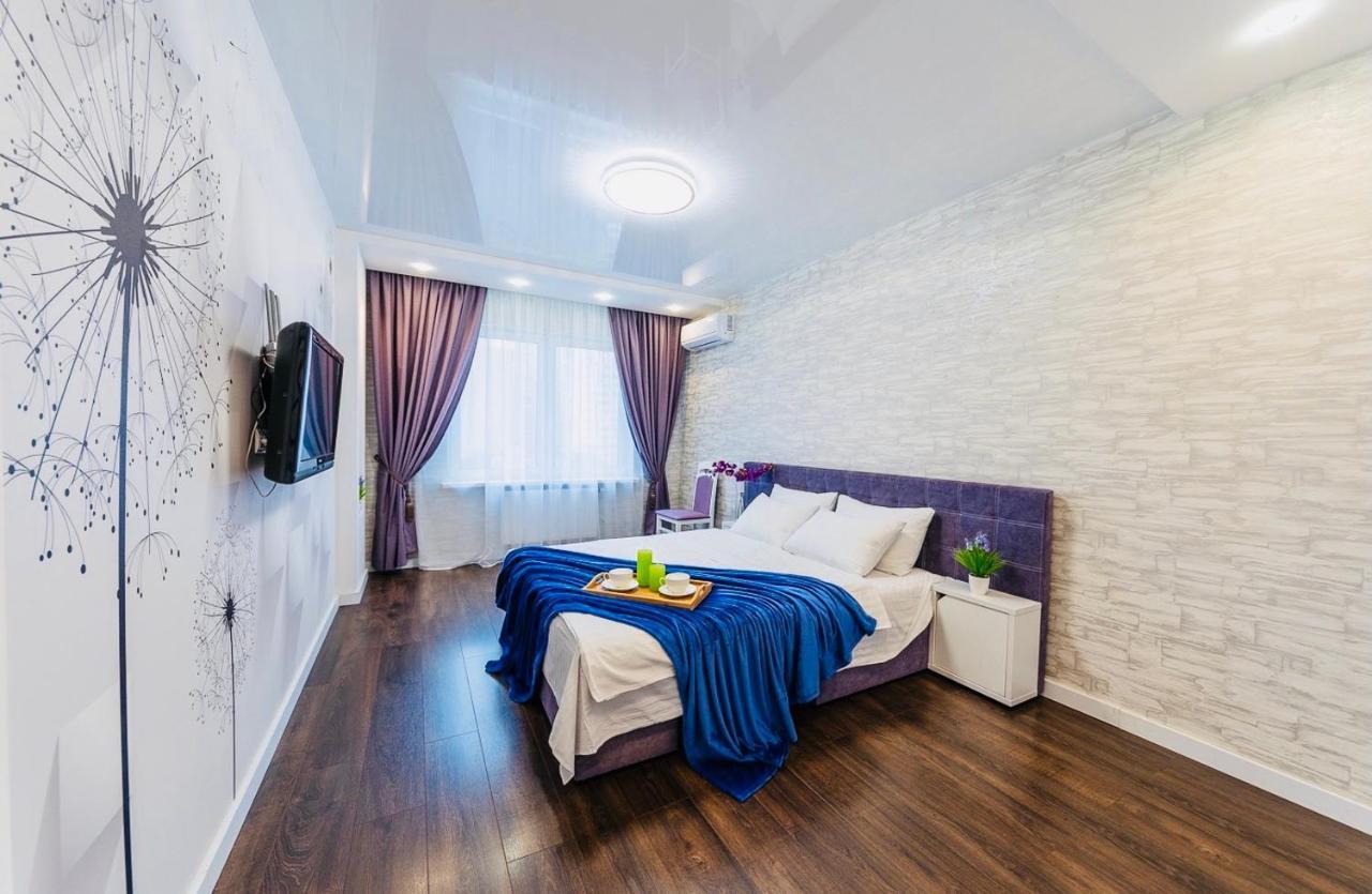 класса люкс на елизаветы чавдар 34 Apartment Kyiv
